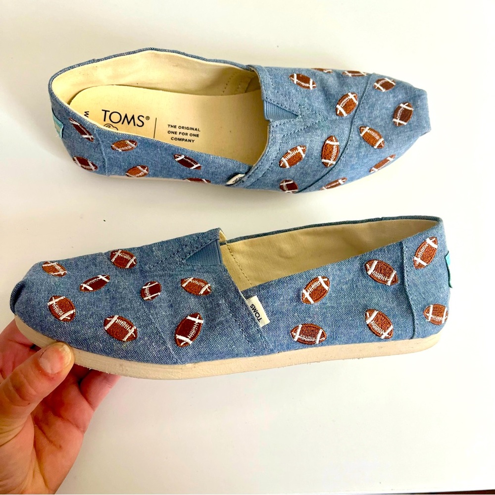 Football Toms Women’s Size 6.5
